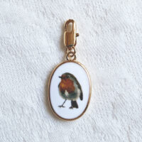 Robin - Pendant with illustration